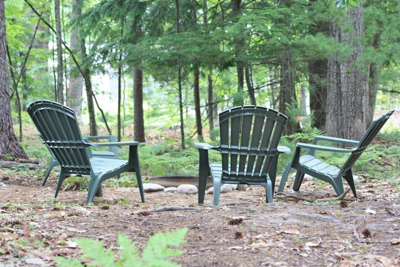Uncle Warren'S Retreat Vila Glen Arbor Exterior foto